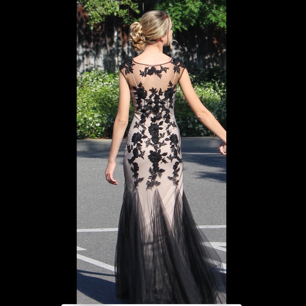 Beautiful black lace prom dress